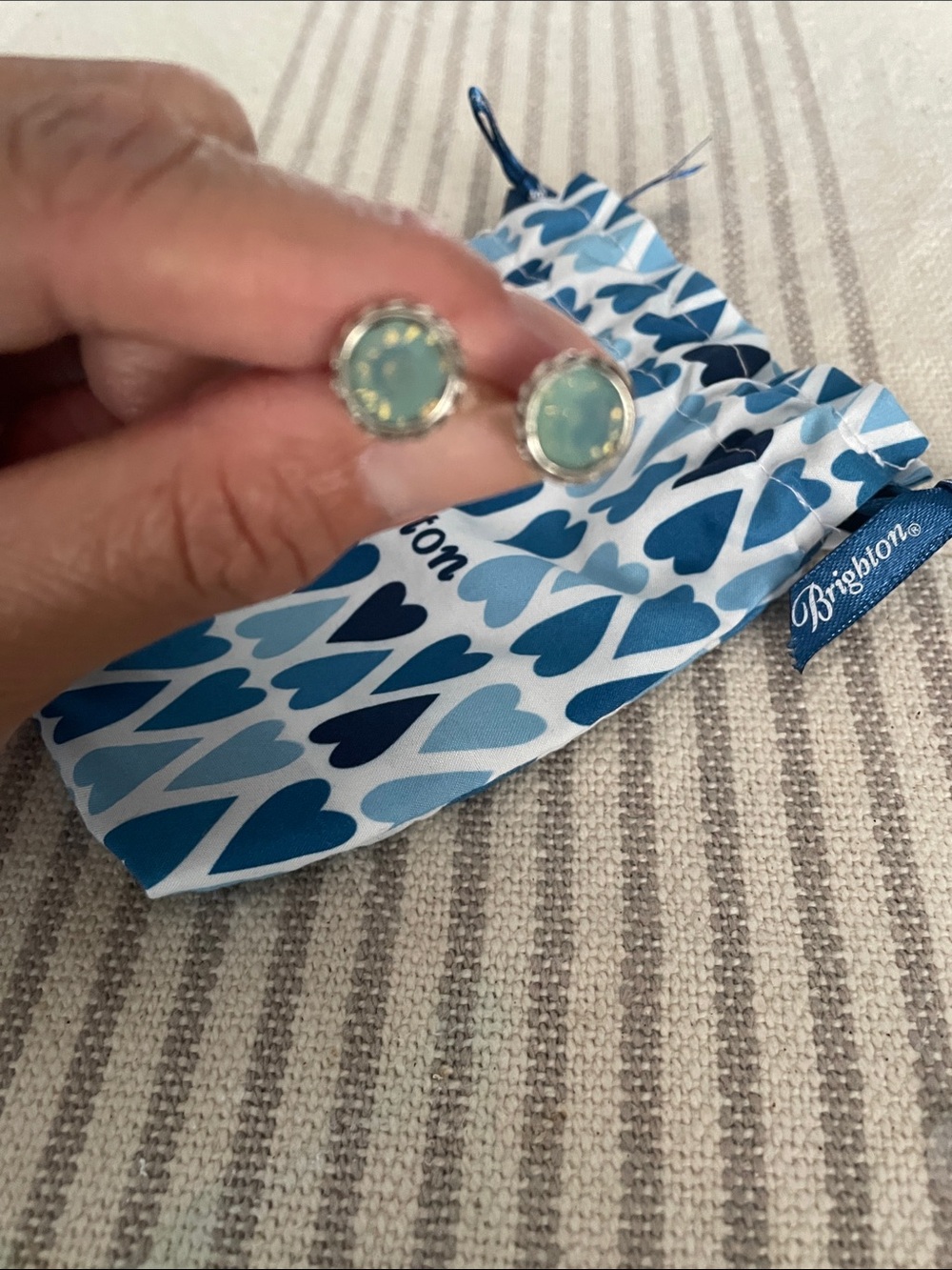 Brighton Mint Green Glass Scalloped Stud Earrings